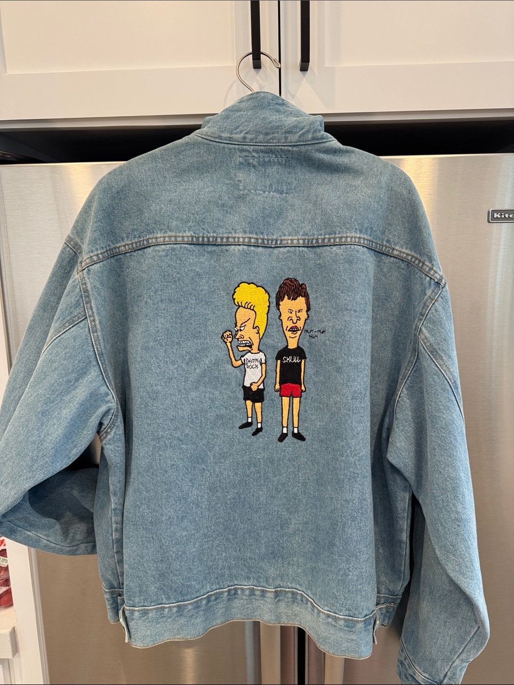 Vintage 90's MTV Beavis and Butthead Embroidered Cartoon Denim Jean
Jacket XL